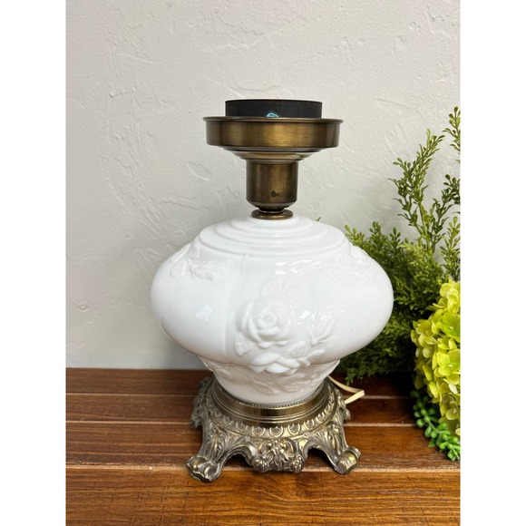 Vintage Hurricane 3-way Milk Glass Globe Floral Gone with the Wind Lamp Base - Picture 3 of 8